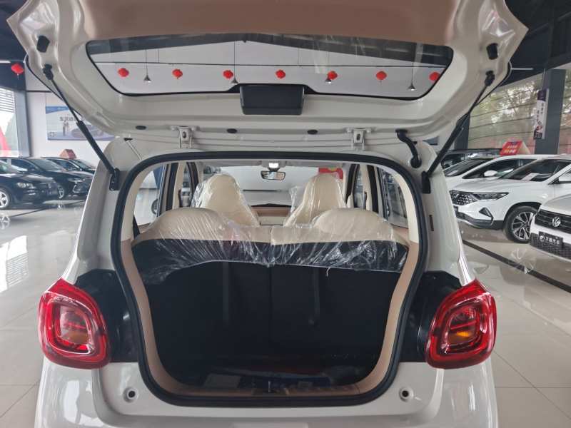 Used Wuling Hongguang MINIEV 2025 Four-Door Version Premium Edition — 17