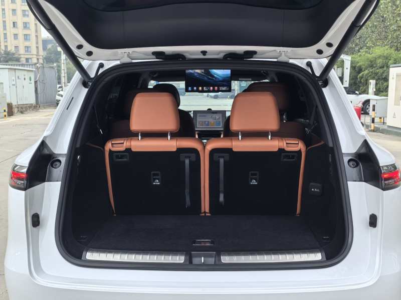 Used Hima AITO M7 2026 Model Range-Extending Ultra All-Wheel Drive 6-Seater Version — 37