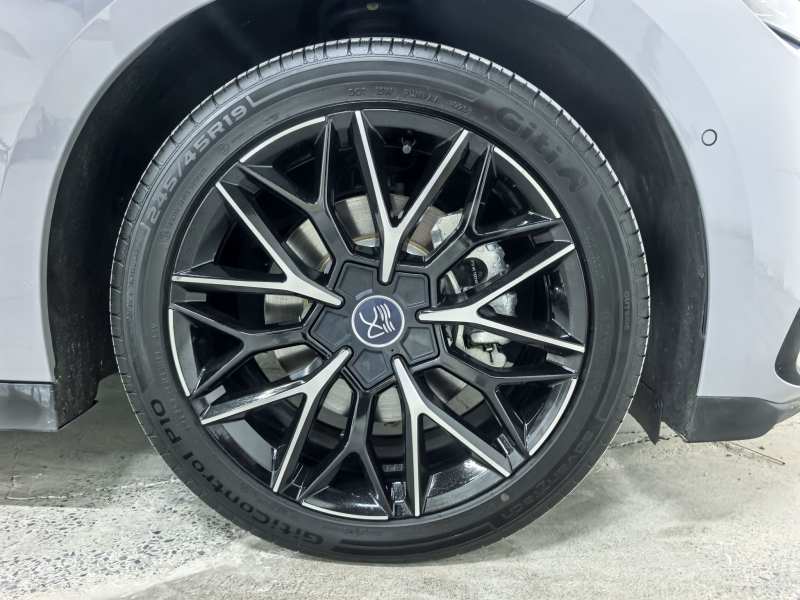 Used BYD Han 2025 EV Intelligent Driving Version 506KM Prestige Model — 35