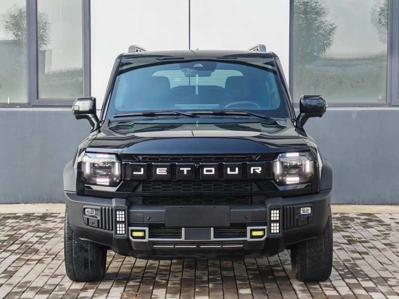 Used JETOUR Traveler 2023 2.0T All-Wheel Drive CrossPRO+ — 28