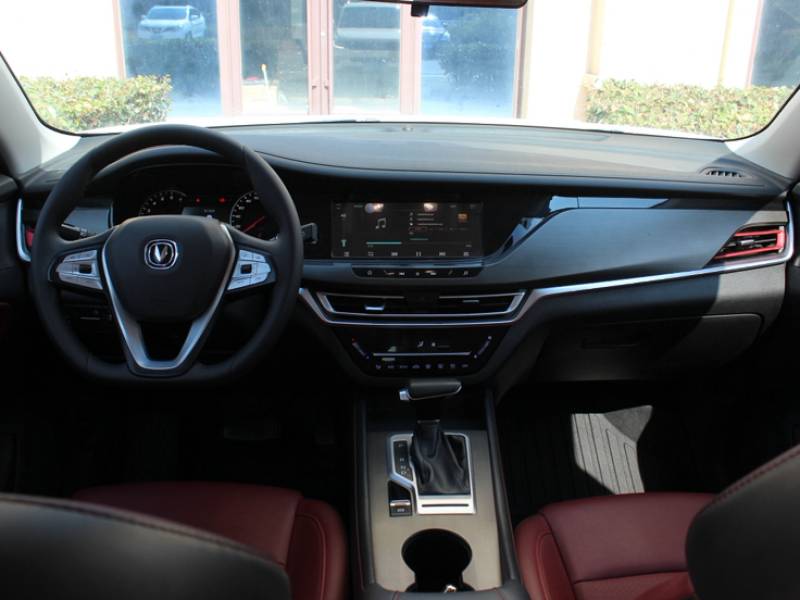 Used CHANGAN CS35PLUS 2020 1.4T DCT Yue Lian Blue Whale Edition — 39