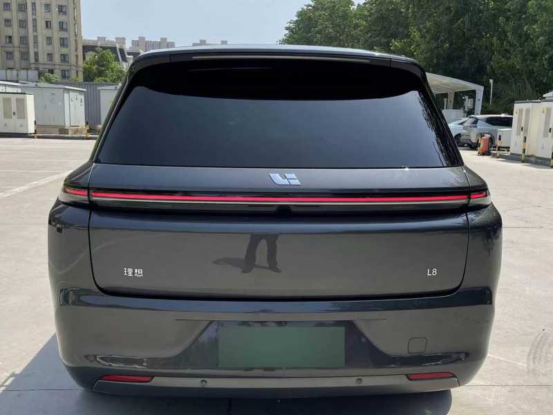 Used Li Auto L8 2023 Air model — 16