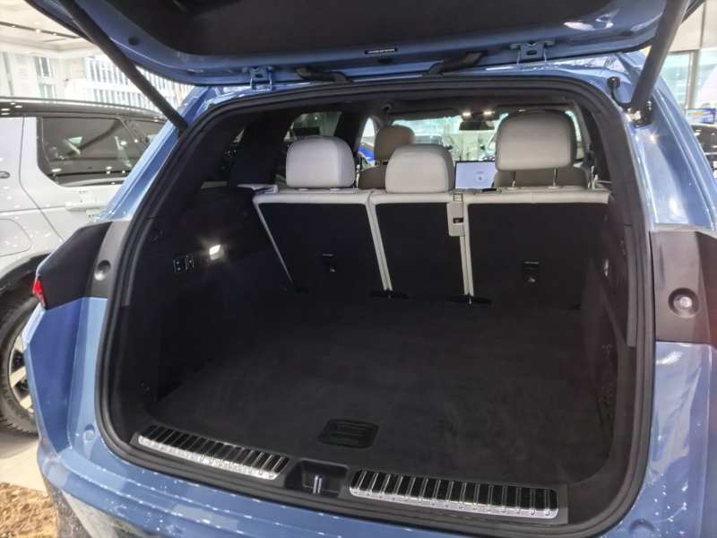 Used Li Auto L7 2023 Pro Model — 18