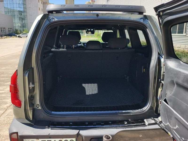 Used Deepal G318 2024 Four-Wheel-Drive Air Suspension Model — 15