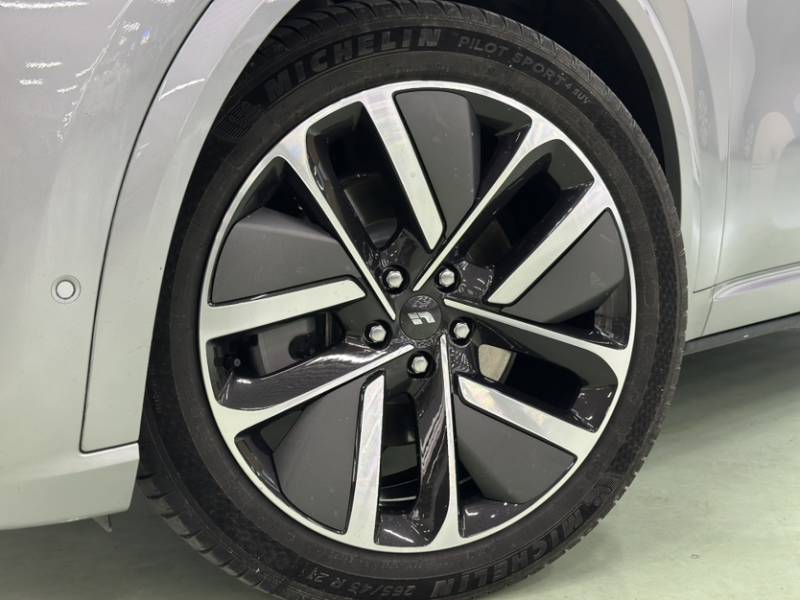 Used Li Auto L9 2023 Pro Model — 35