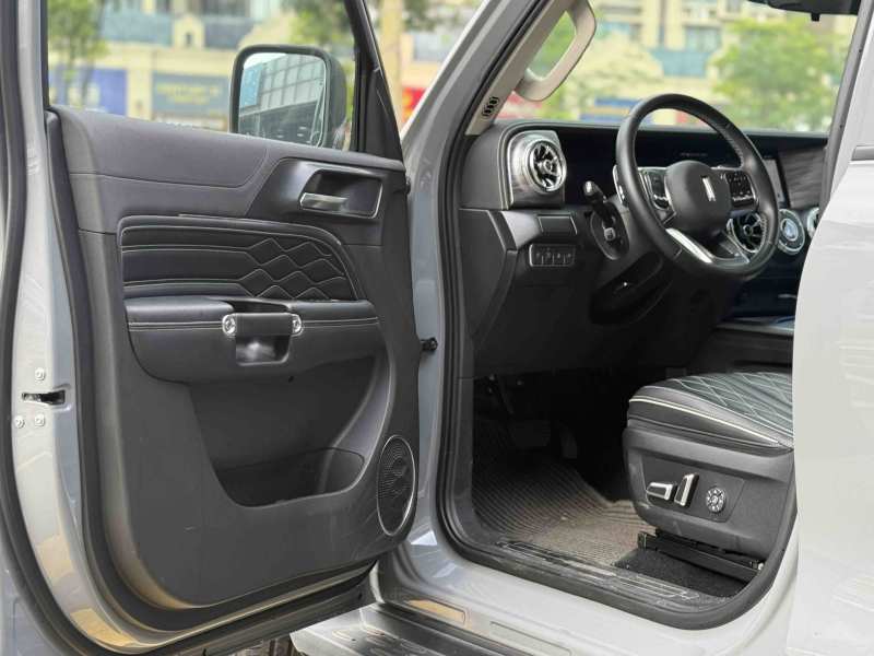 Used Tank 300 2021 Off-Road Edition 2.0T Challenger — 34