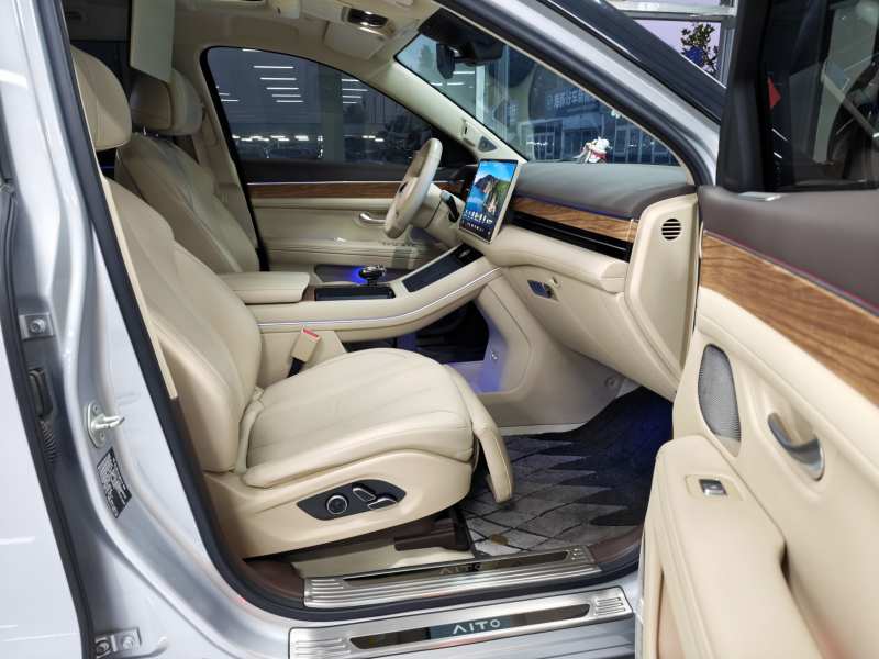 Used AITO/LUXEED/MAEXTRO/SAIC/STELATO AITO M7 2024 1.5T Intelligent Driving Rear-Drive Max Edition 5 Seats — 24