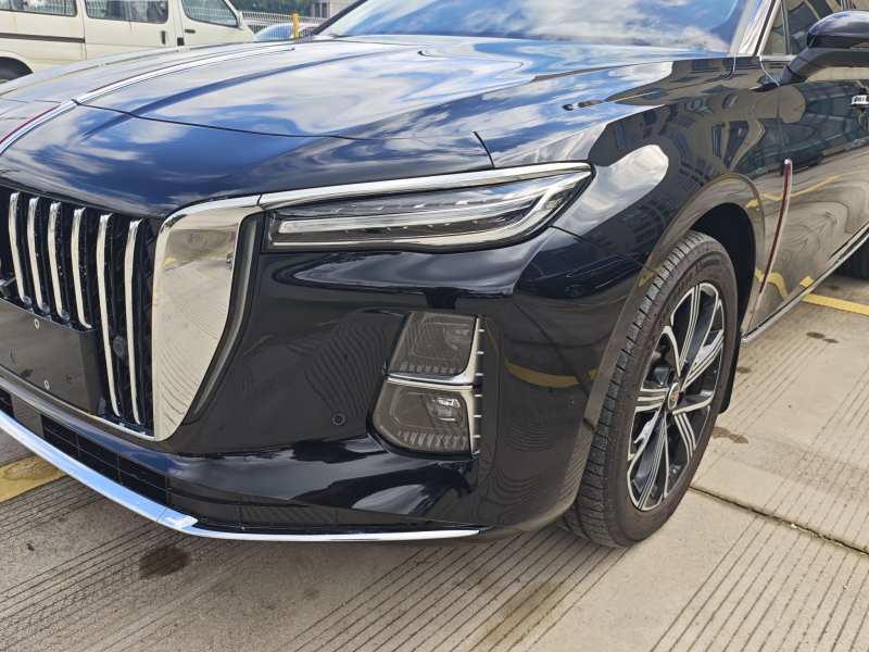 Used Hongqi H5 PHEV 2025 170 Super Hybrid Version — 24