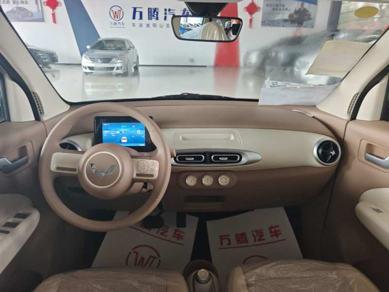 Used Wuling Hongguang MINIEV 2025 Four-Door Version Premium Edition — 9