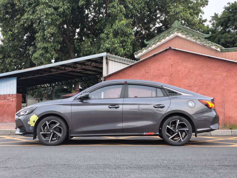Used MG 5 2021 Revised 300TGI DCT Qingshè Luxurious Enjoyment Edition — 29