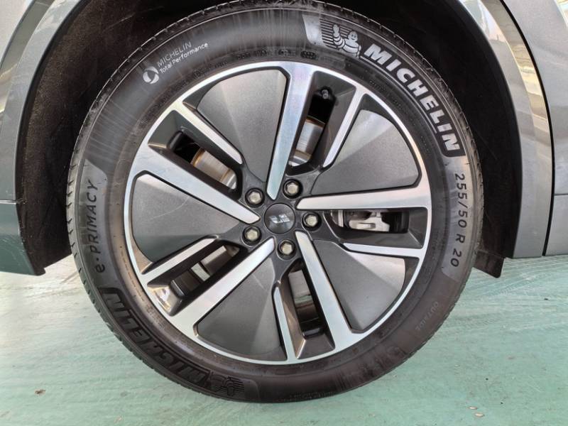 Used Li Auto L8 2024 Pro Model — 8