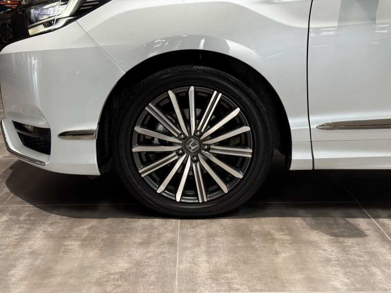 Used Honda Elysion 2024 2.0L eHEV Ultimate Edition — 31