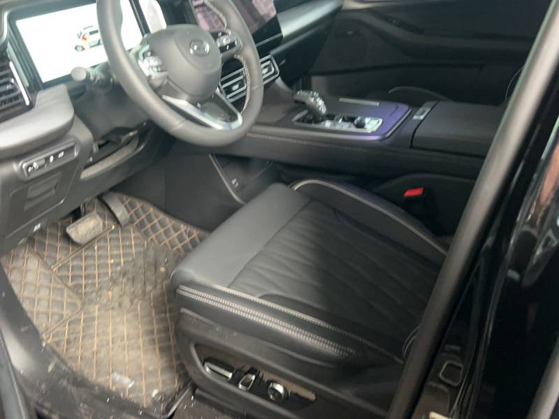 Used GAC Trumpchi GS8 2024 Linghang Series 2.0 TGDI Two-Wheel Drive Luxury Smart Connectivity Version — 5
