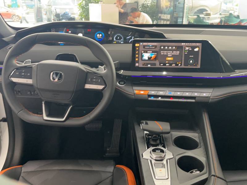 Used CHANGAN UNI-V 2024 1.5T High-Energy Version — 12