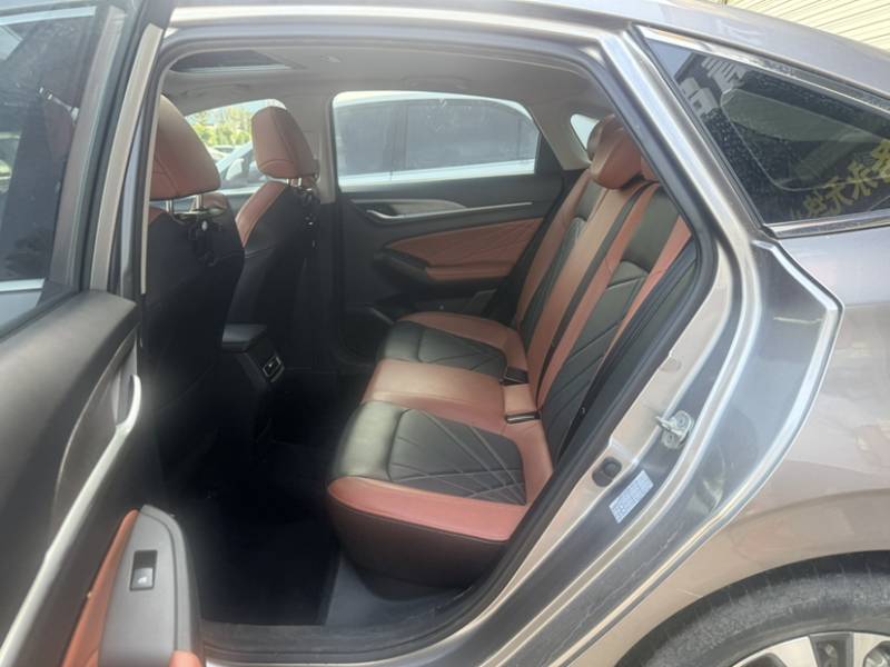 Used CHANGAN Eado 2022 PLUS Blue Whale NE 1.4T GDI DCT Prestige Edition — 19