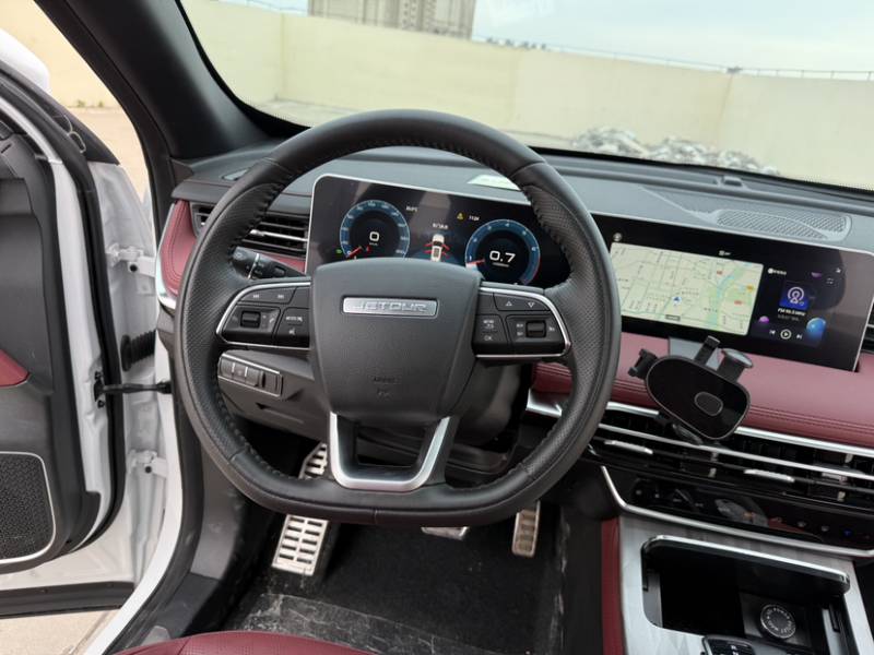 Used JETOUR X70 PLUS 2023 1.5T DCT Brave PLUS 5-Seater — 42