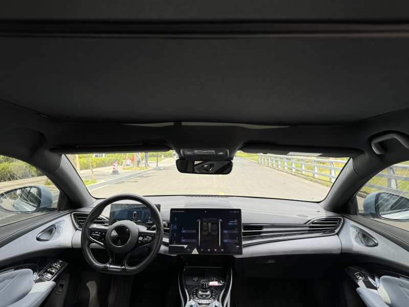 Used BYD Seal 2022 550 km Standard Range Rear-Wheel Drive Prestige Version — 18