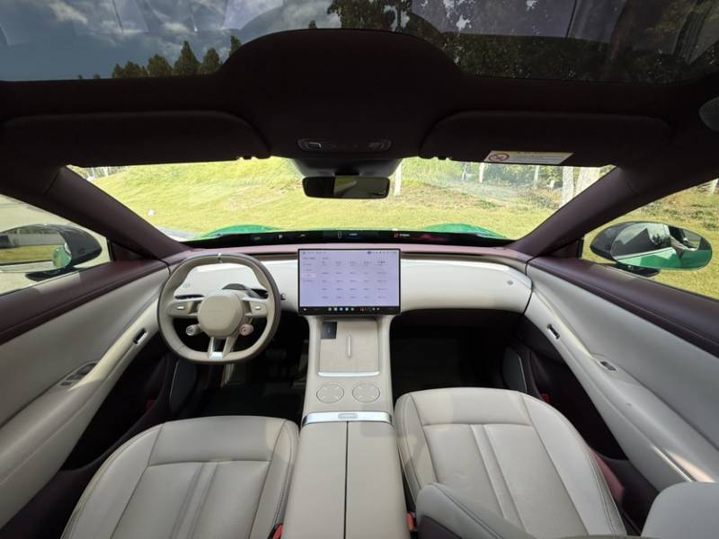 Used Xiaomi Auto YU7 2025 Ultra-Long Range Rear-Wheel Drive Version — 37