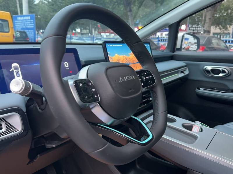 Used AION Y 2023 Plus 510 Smart Edition — 35