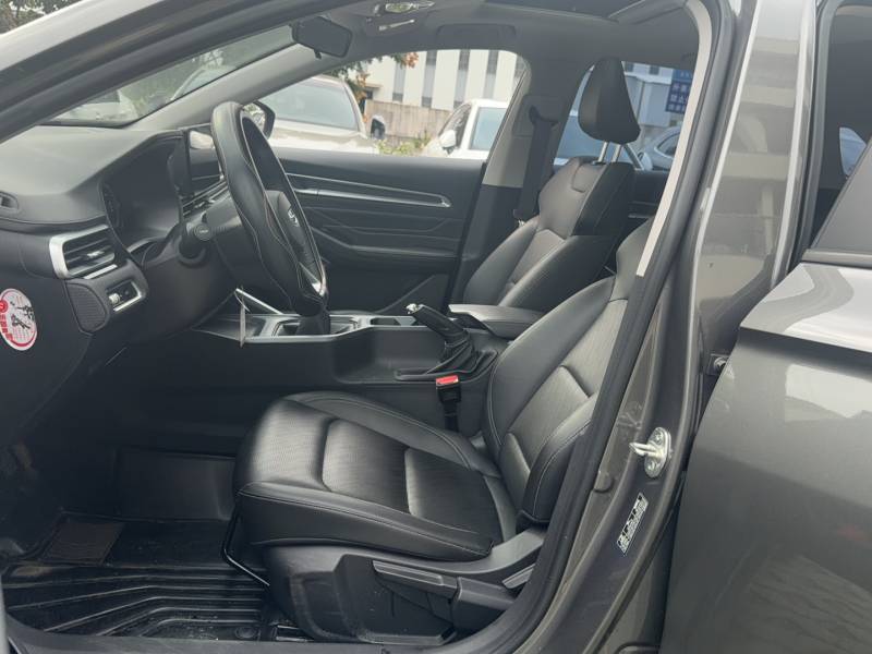 Used Geely Auto Emgrand 2022 4th Generation 1.5L Manual Elite Model — 37