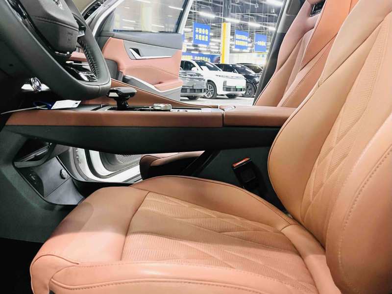Used CHANGAN CS75 PLUS 2024 3rd Generation Champion Edition 1.5T Intelligent Drive Dynamic Model – Sport Navigation — 35