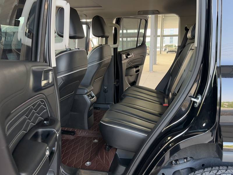 Used Tank 300 2023 City Edition 2.0T—Stylish as Ever — 10