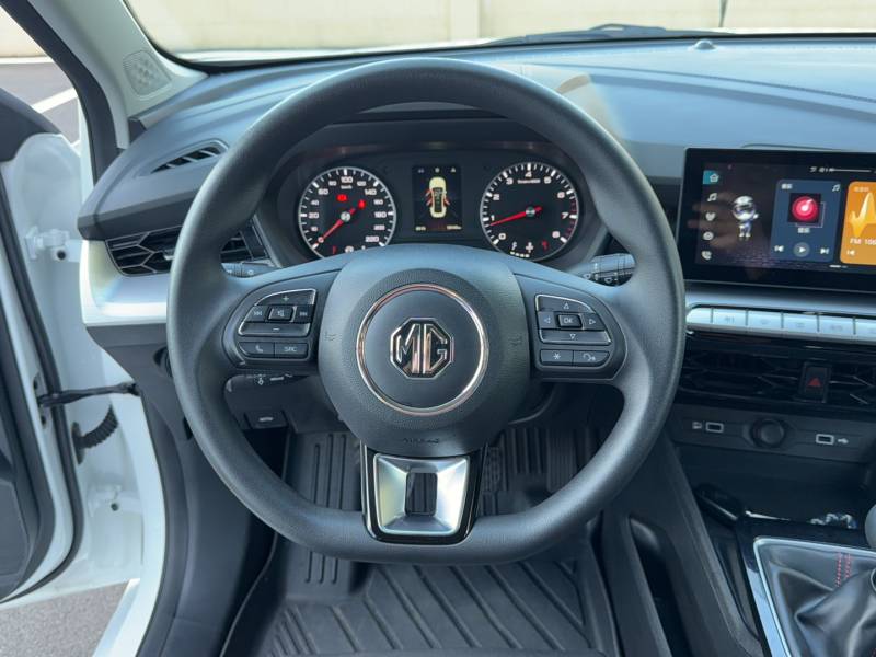 Used MG 5 2023 180 DVVT Manual Fashion Edition — 10