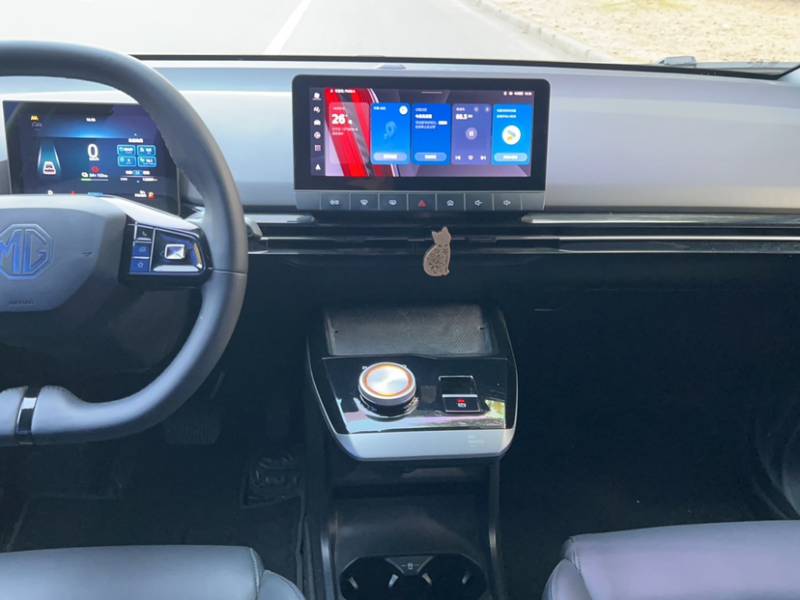 Used MG 4 EV 2022 520 km Flagship Edition — 37