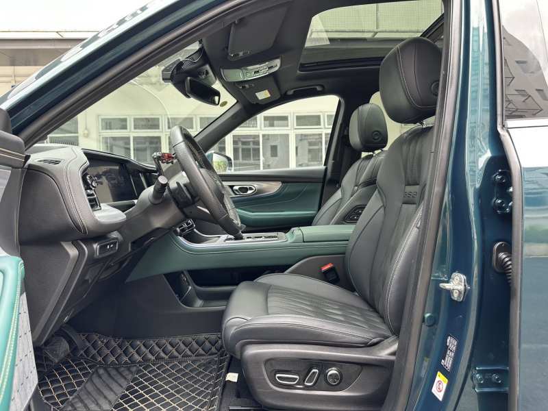 Used GAC Trumpchi GS8 2022 Flagship Series 2.0 TGDI Two-Wheel-Drive Prestige Edition (6-seater) — 35