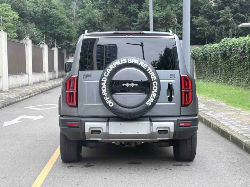 Used Formula Leopard 5 2023 Navigator Edition — 33