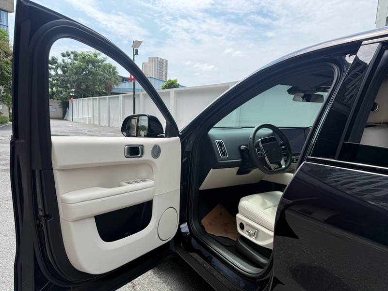 Used Li Auto L6 2024 Max — 33
