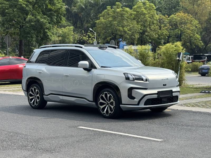 Used AION V 2024 Aion Tyrannosaurus 520 LiDAR Edition — 34