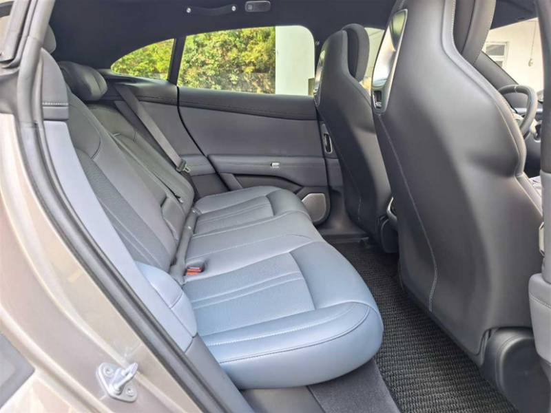 Used Xiaomi Auto YU7 2025 Ultra-Long Range Rear-Wheel Drive Version — 36