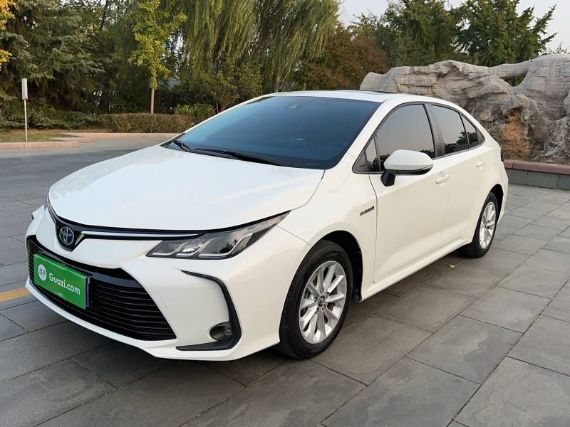 Used Toyota Corolla 2021 Dual-Motor 1.8L E-CVT Elite Edition — 1