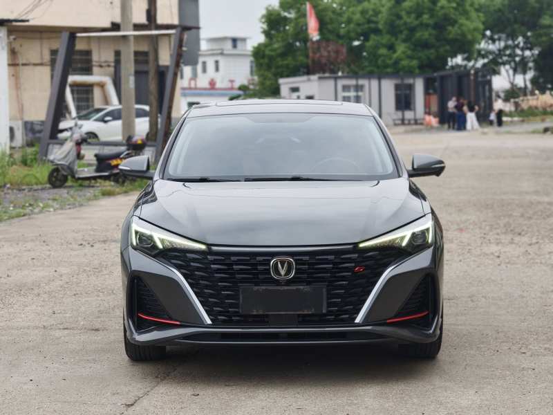 Used CHANGAN Eado 2022 PLUS Blue Whale NE 1.4T GDI DCT Prestige Edition — 4