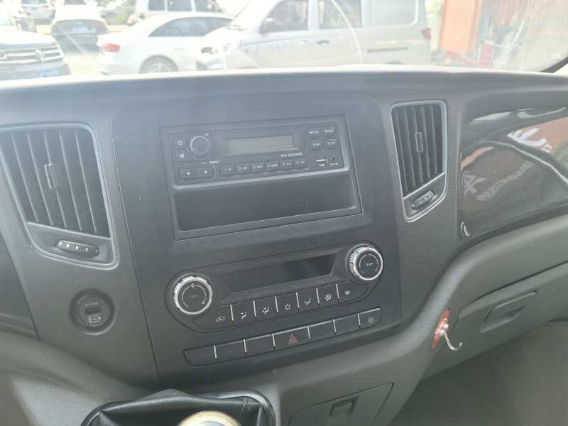 Used Foton Toano 2022 2.0T Manual Jixiang Multi-Function Long-Wheelbase Mid-Roof Single-Tire Rear 7/9-Seater 4F20TC3 — 5