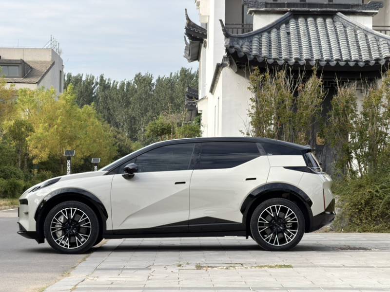 Used Zeekr X 2023 Four-Wheel-Drive YOU Edition 5 Seats — 33