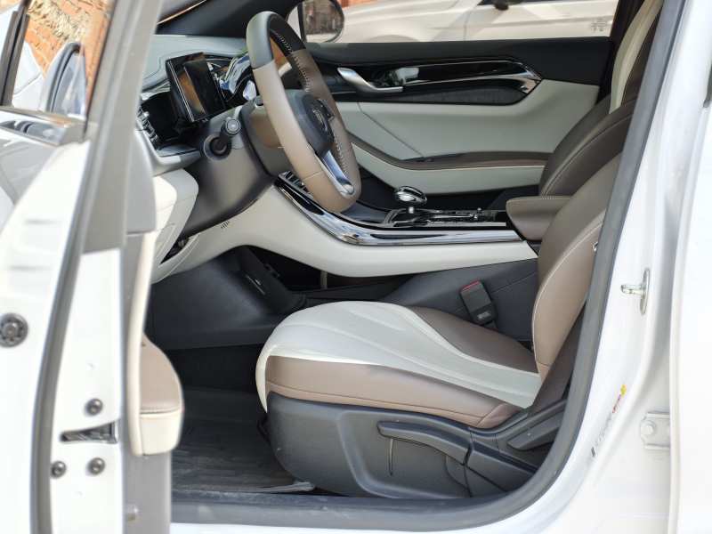 Used BYD Qin PLUS 2024 HONOR Edition DM-i 55KM Leading Model — 35