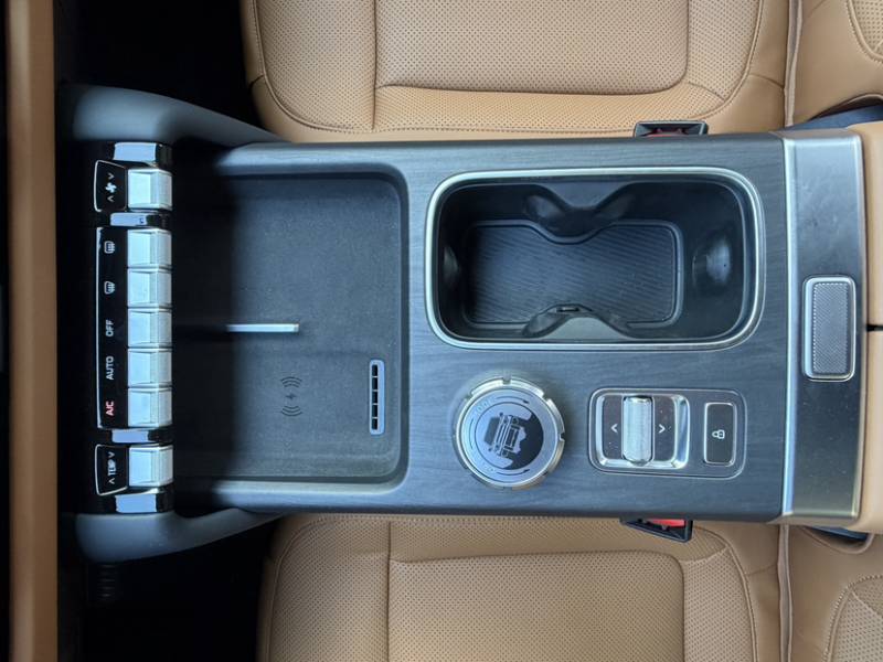 Used iCAR V27 2026 Model 200KM Four-Wheel Drive Falcon 700 — 46