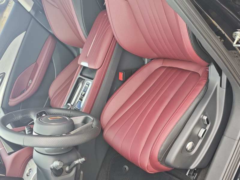 Used Hongqi H5 PHEV 2025 170 Super Hybrid Version — 42