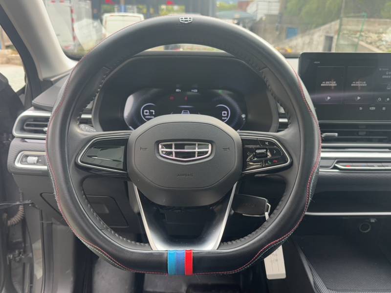 Used Geely Auto Emgrand 2022 4th Generation 1.5L Manual Elite Model — 10