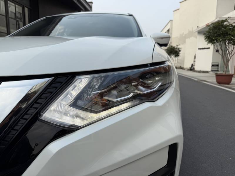 Used Nissan X-Trail 2022 2.0L Two-Wheel Drive Smart Connect Premium Edition — 30