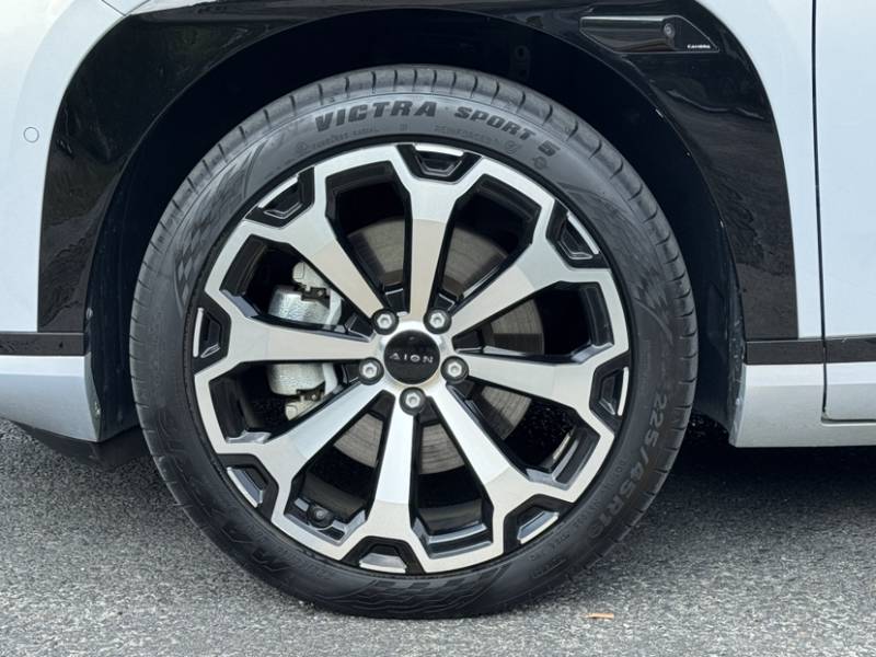 Used AION V 2024 Aion Tyrannosaurus 520 LiDAR Edition — 33