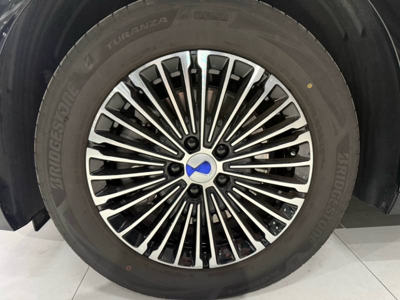 Used Denza D9 2026 Second-Generation EV Flash Charge Prestige Edition — 31