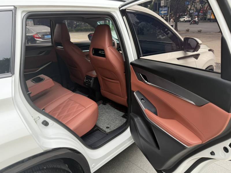 Used CHANGAN CS75 PLUS 2023 3rd Generation 1.5T Automatic Prestige Model — 23