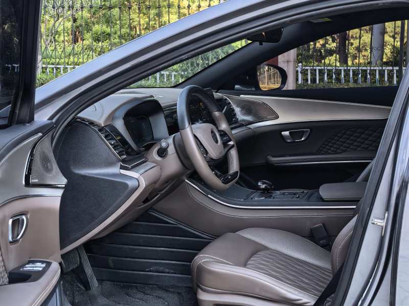 Used BYD Han 2022 DM-i 121KM Prestige Model – Executive — 34