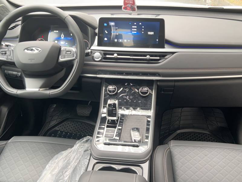 Used Chery Tiggo 8 2025 Excellence Edition 230 TCI Automatic Luxury Version 5 Seats — 5