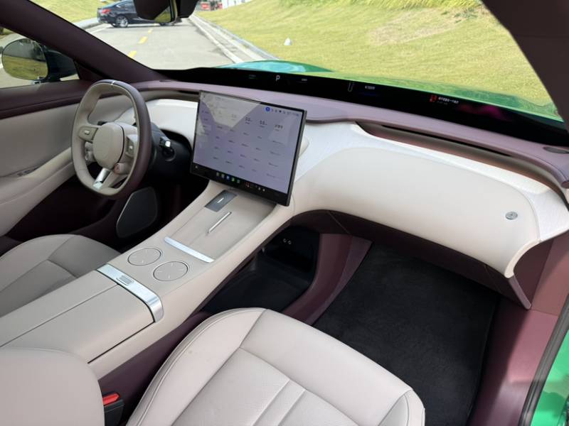 Used Xiaomi Auto YU7 2025 Ultra-Long Range Rear-Wheel Drive Version — 36
