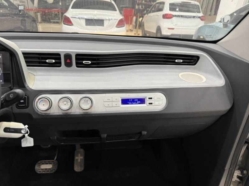 Used Wuling Hongguang MINIEV 2022 Macaron Premium Model – Lithium Iron Phosphate — 13