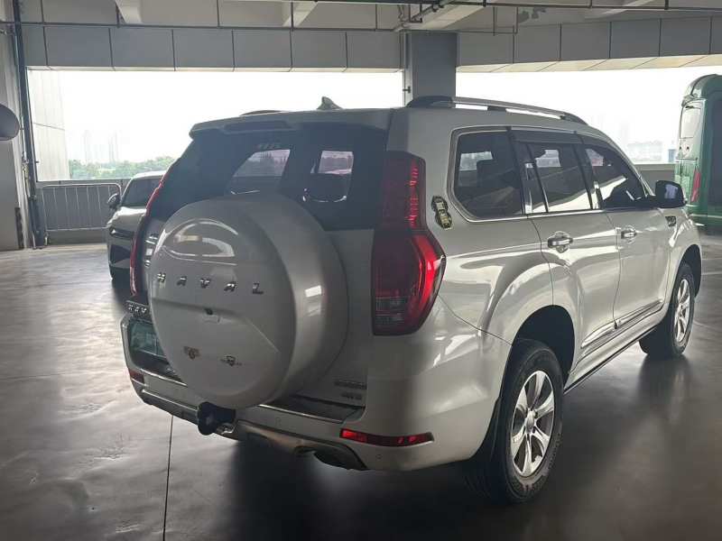 Used Haval H9 2017 2.0T Gasoline 4×4 Luxury 7-Seater — 7